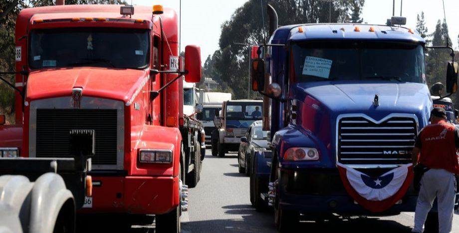 “No vamos a adherirnos”: Representantes de camioneros descartaron paro para este lunes