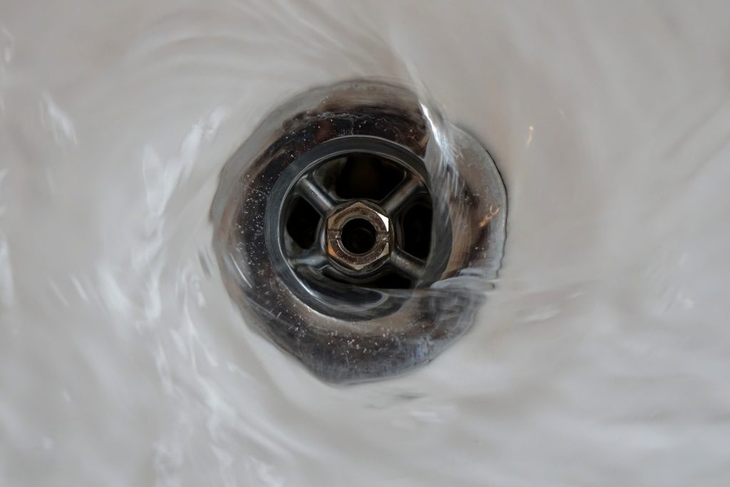 Solución tecnológica de bajo costo permite reutilizar aguas grises
