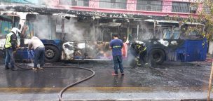 Queman micro en calle San Diego: se desarrollaba manifestación de estudiantes