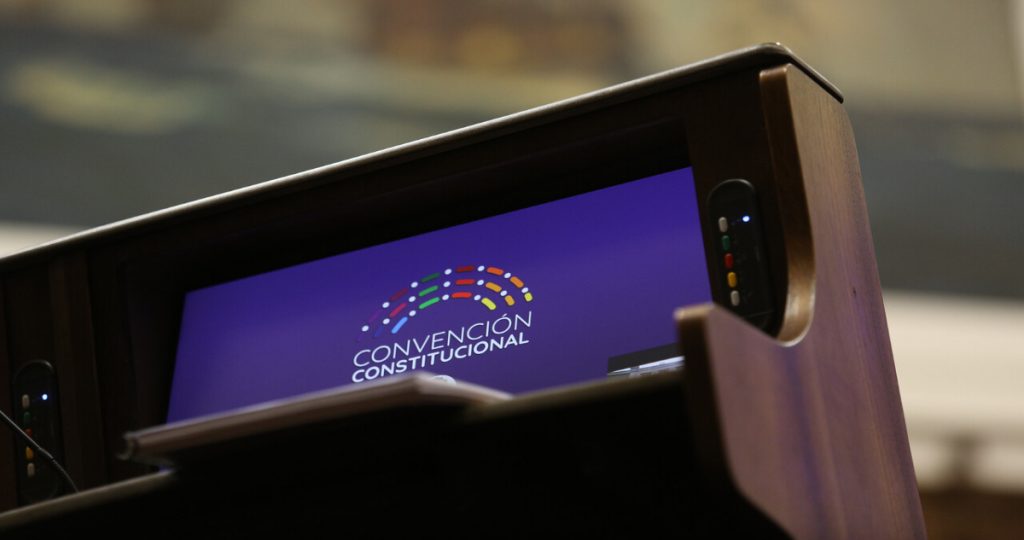 Comisión de Preámbulo de la Convención Constitucional aprueba en general cinco propuestas