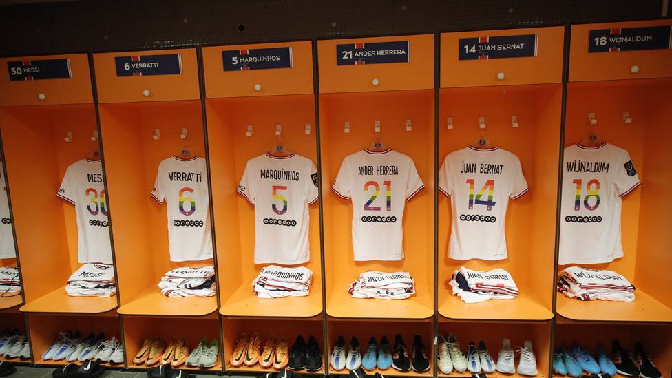 Futbolista del PSG se niega a jugar con camiseta contra la homofobia