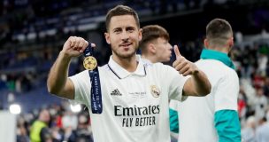 ¡Insólito! Hazard le da champaña un niño en celebraciones del Real Madrid: era el hijo de Kroos