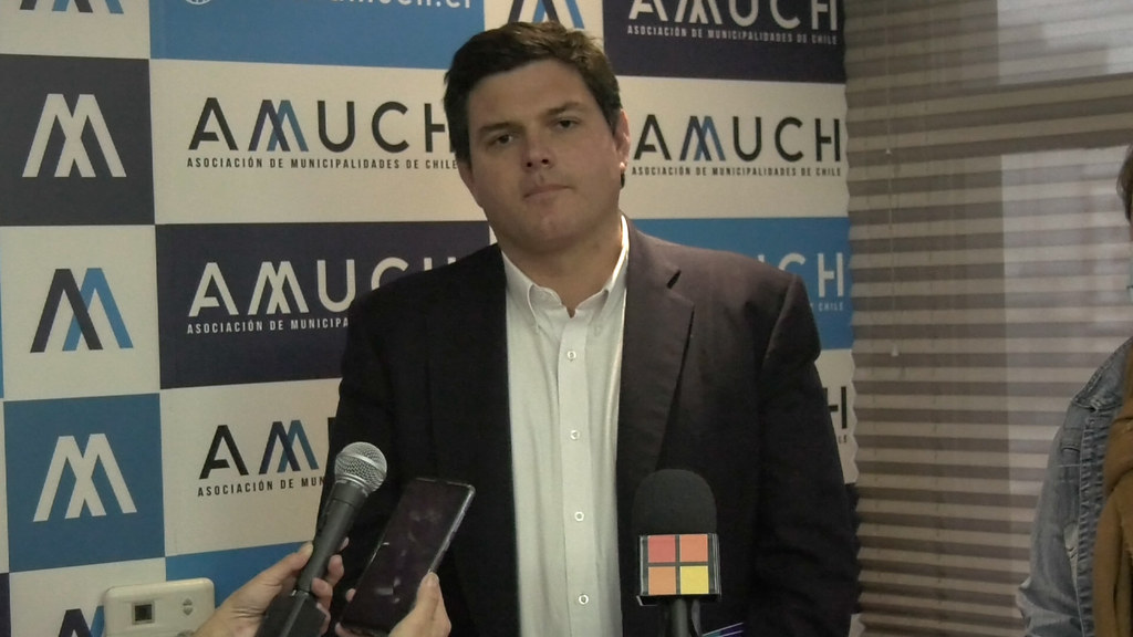 Asociación de Municipalidades de Chile: “Estamos perdiendo la pelea contra la delincuencia”