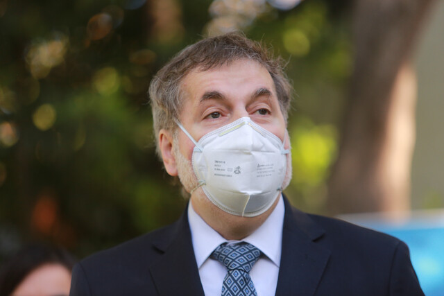 Presidente del Colmed: “No hay ninguna posibilidad de que en este momento las críticas sean más blandas o duras por un tema político”