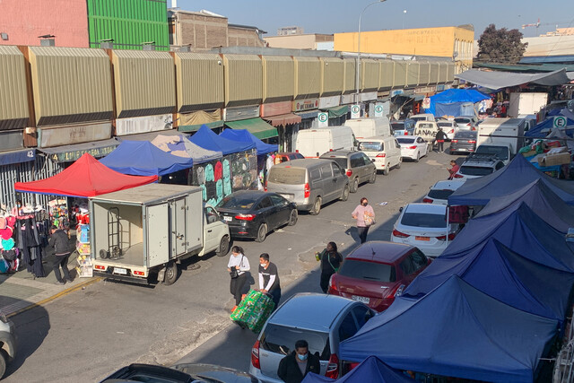 Barrio Meiggs: Realizan operativo para desalojar “toldos azules” de comerciantes ambulantes
