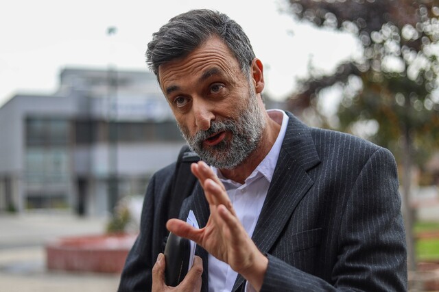 Cristián Warnken: “Me comprometo que Amarillos va a leer el borrador y preguntarnos si es bueno o malo para el país”