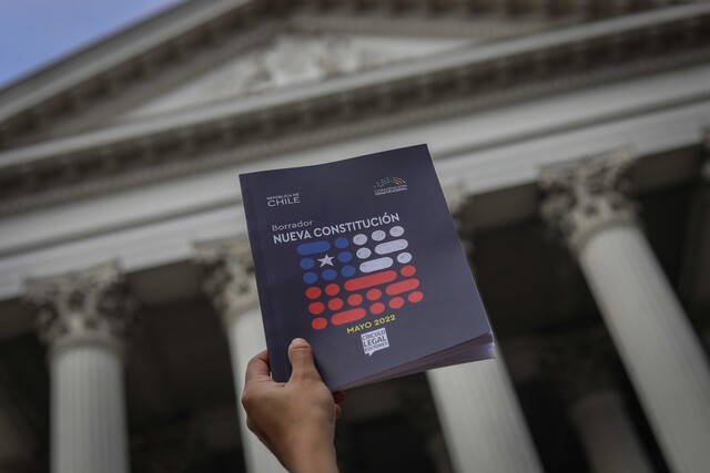 Así quedó la propuesta de preámbulo de la nueva Constitución: “Considerando los dolores del pasado y tras un estallido social…”