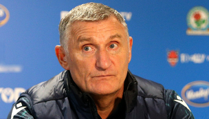 Brereton se queda sin DT: Blackburn Rovers anuncia la salida de Tony Mowbray