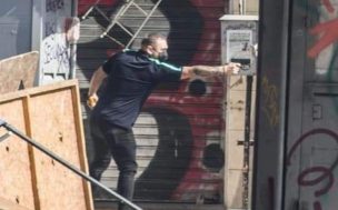 Habló el hombre que apareció con un arma en Meiggs durante incidentes: