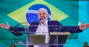 Brasil: Lula da Silva lanzó su precandidatura presidencial de cara a las elecciones de octubre