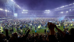 ¡Locura total! El descontrolado festejo luego que Everton asegurara su permanencia en la Premier League