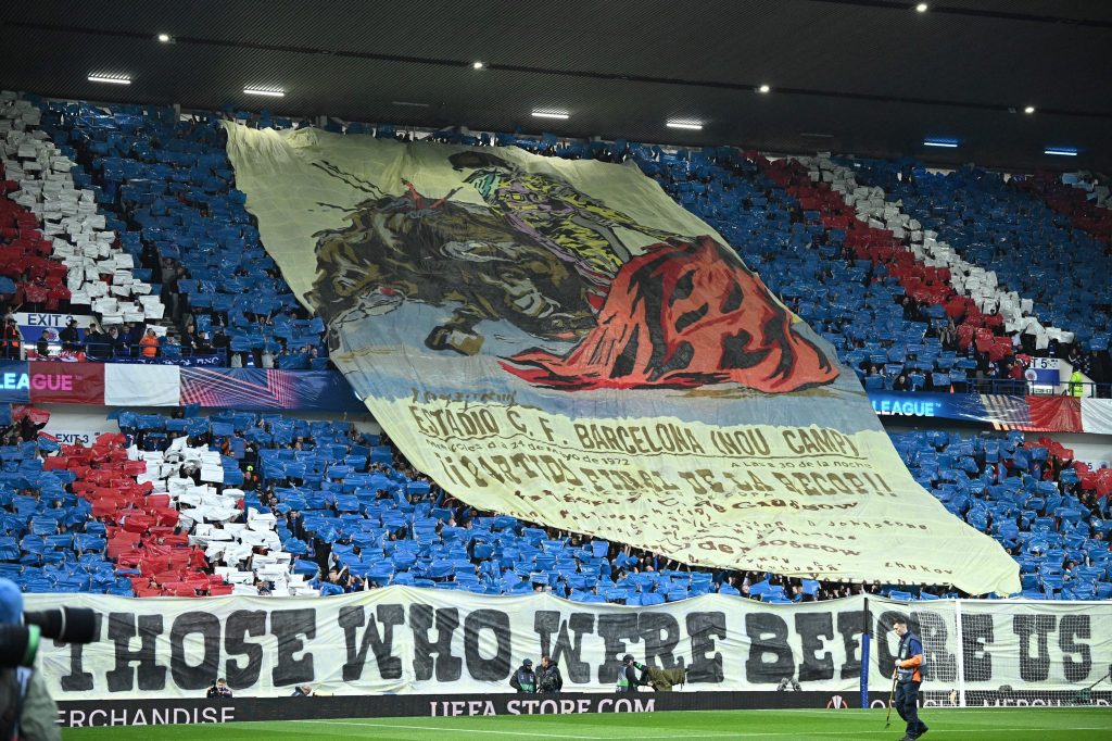 ¡Increíble! La hinchada del Rangers hizo temblar su estadio tras su pase a la final de Europa League