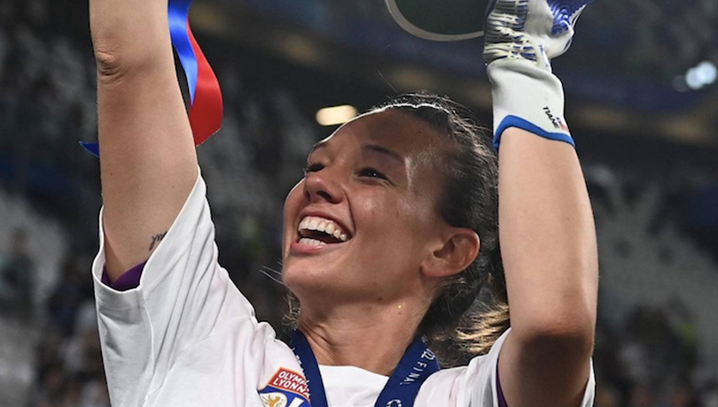 Campeonas de Libertadores y Champions League: el selecto grupo al que ingresó Christiane Endler