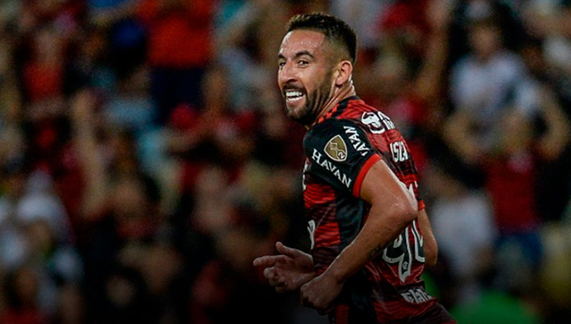 Mauricio Isla marcó en el triunfo de Flamengo en la Copa Libertadores