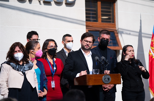 Presidente Boric tras inauguración de Cesfam en Alhué: “La dignidad no es una cuestión abstracta, no es una utopía inalcanzable”