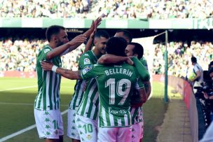 Betis supera al Granada, pero se despide de la Champions