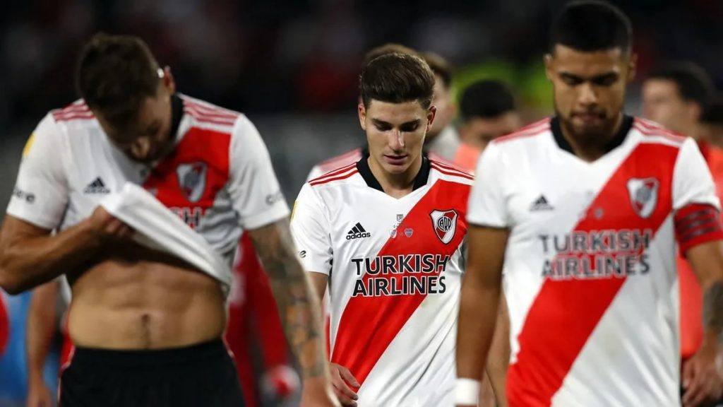 Cinco positivos: River confirma bajas por Covid-19 en la previa del duelo frente Colo-Colo