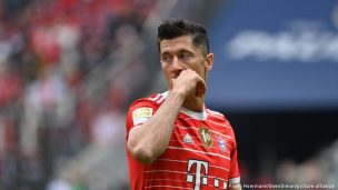 Siguen buscando estrellas: el PSG quiere quedarse con Lewandowski