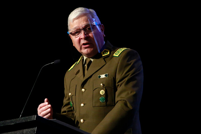 General director de Carabineros: “No basta decir con que alguien diga ‘los apoyo’, tienen que haber modificaciones jurídicas y legislativas”