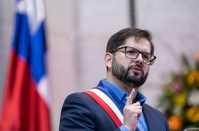 Presidente Boric: “El directorio de Codelco ha tomado la decisión de avanzar hacia el cese de sus operaciones en la fundición de Ventanas”