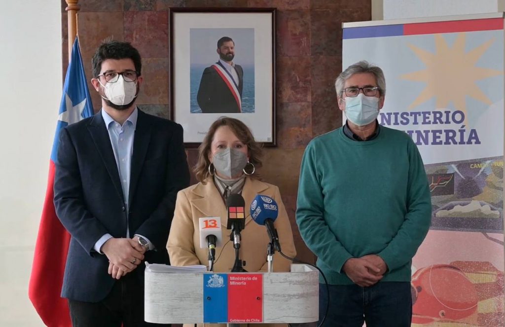 Ministerio de Minería comenzará trámites administrativos para dar fin a la fallida licitación del litio