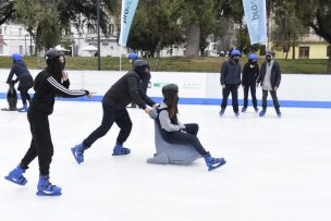 Pista de hielo vuelve al Parque Bustamante en Providencia