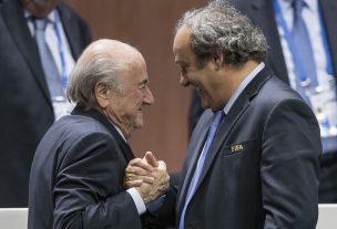 Blatter y Platini en negación: los dirigentes rechazaron las acusaciones en su contra por presunto fraude