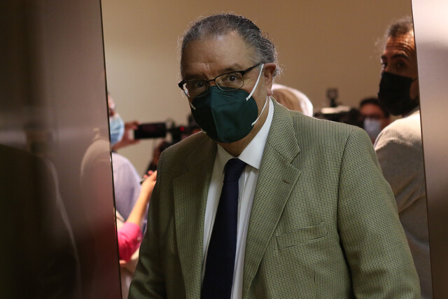 Francisco Huenchumilla criticó la libertad de acción de expresidentes DC: “Es un punto a favor del Rechazo”