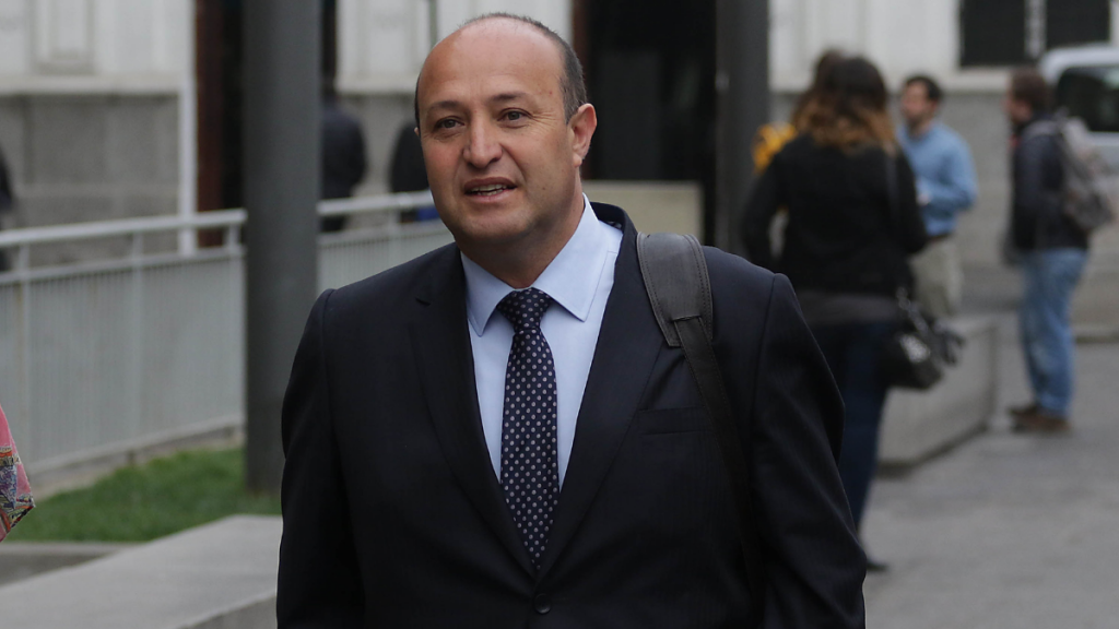 Exfiscal por libertad condicional: “La ley establece requisitos un poco bajos y debiera excepcionar a personas que cometen crímenes graves”