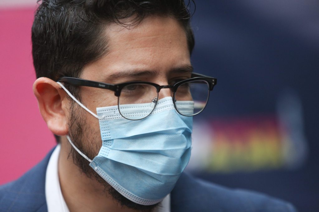 Subsecretario de redes asistenciales: “Hoy día tenemos una disminución aproximada de casi un 50% de las urgencias respiratorias infantiles”