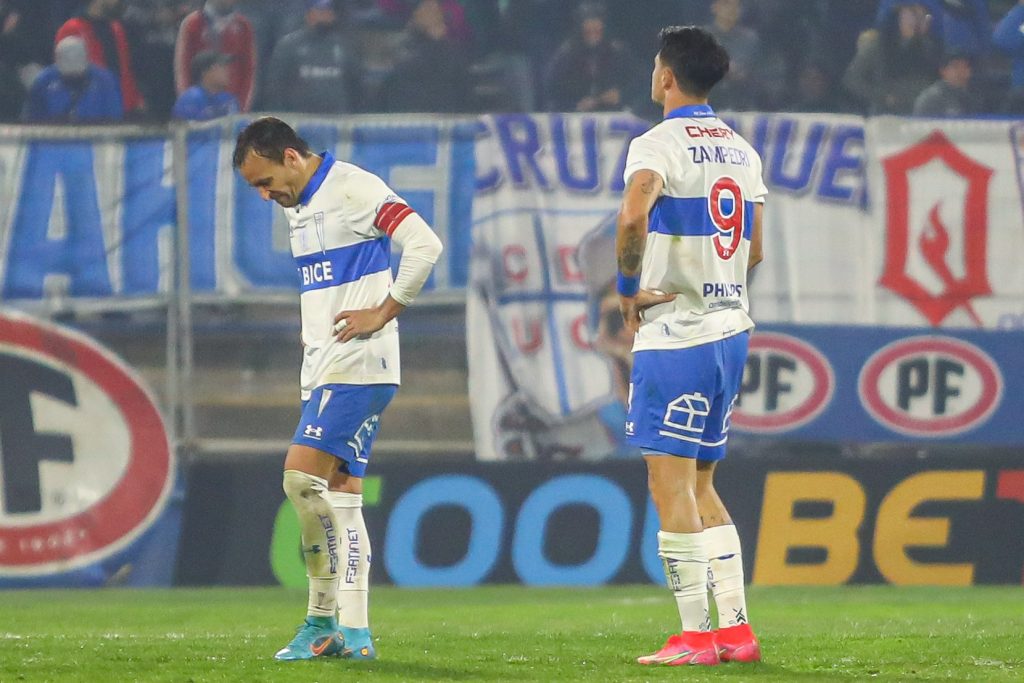 Palestino aprovecha un grosero error y agudiza la crisis en la UC