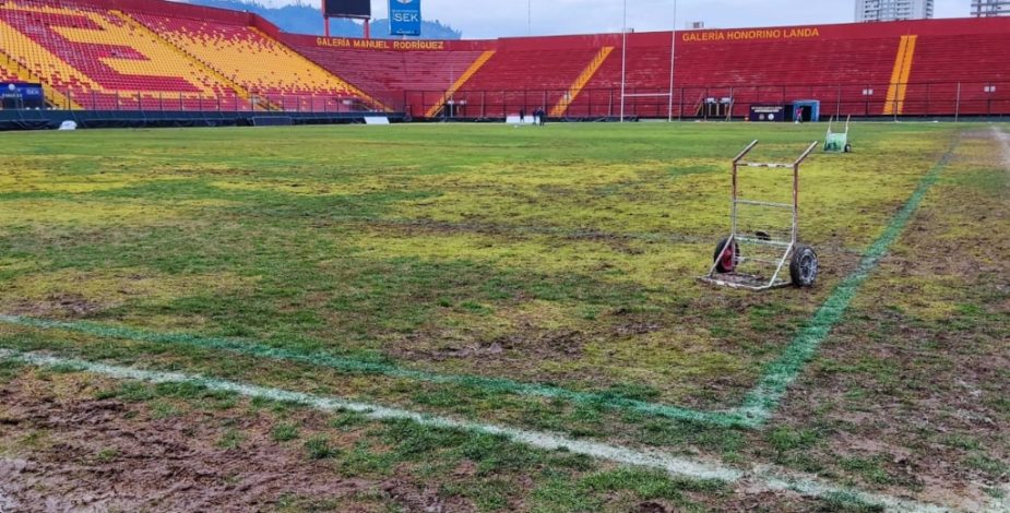 Problemas para la U: los azules tendrán que buscar estadio para duelo con Ñublense