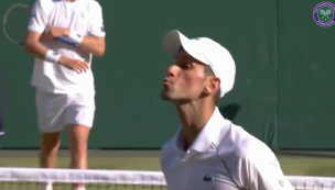 El polémico gesto de Novak Djokovic tras sellar su paso a la final de Wimbledon