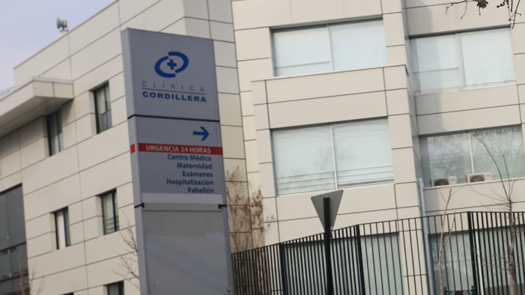 Enfermera apuñalada en Las Condes nuevamente estuvo internada tras presentar complicaciones de salud