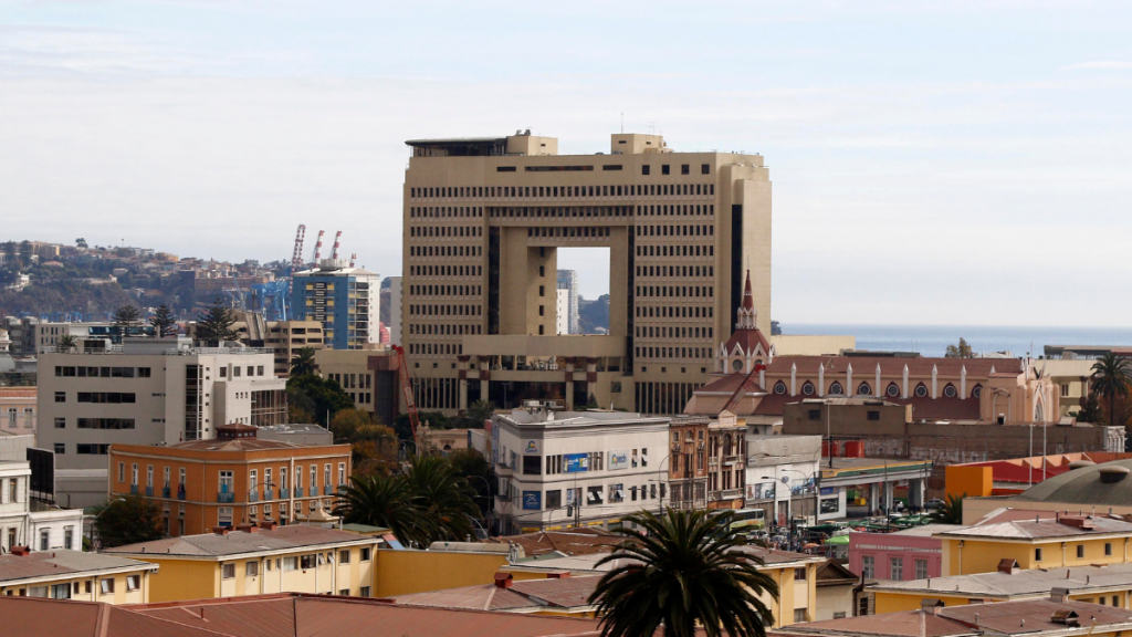 Cuenta Pública del Congreso Nacional: Cortes y desvíos de tránsito para este miércoles en Valparaíso