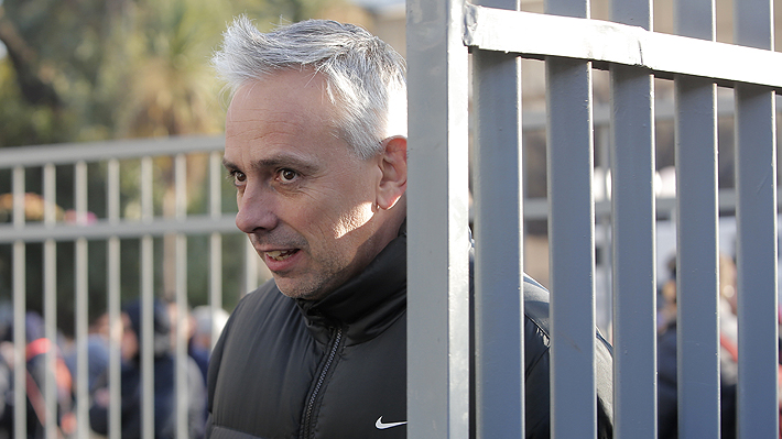 Abogado deportivo: “Felicevich arriesga perder su licencia FIFA”