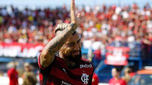 Revolución total: cuenta de Flamengo en inglés pide iluminar el Empire State con el rostro de Vidal