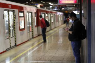 Metro de Santiago informa cierre de estación Baquedano por Línea 1