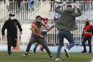 Colo-Colo recibe dura sanción tras incidentes ante Audax Italiano