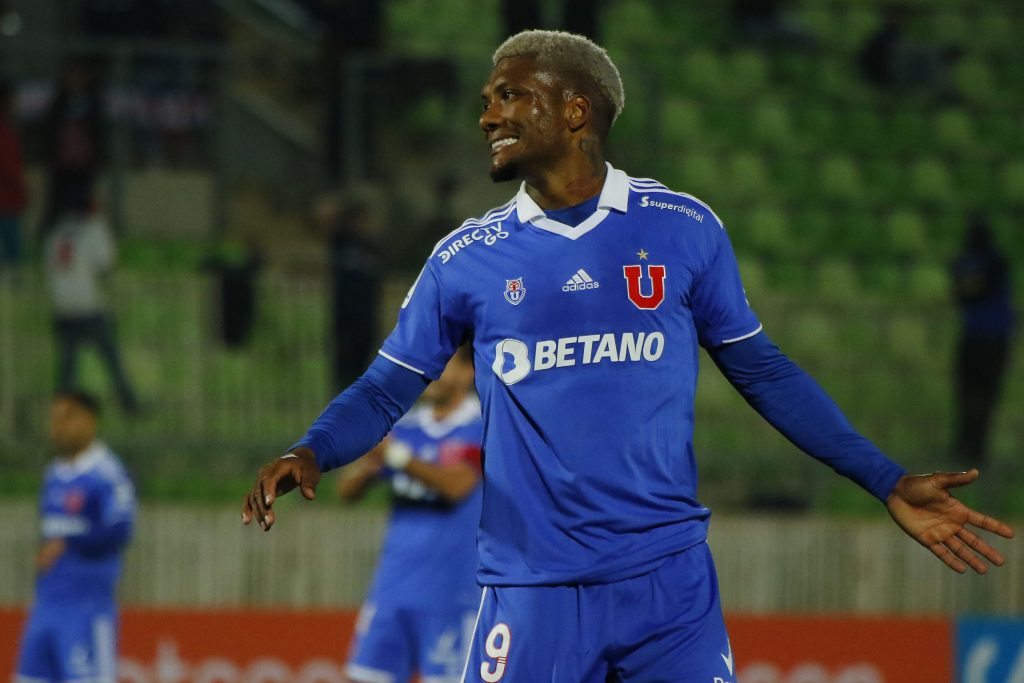 Patricio Yáñez: “Junior Fernandes no tiene nada que hacer en una cancha de fútbol, menos en la U”