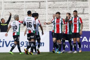 Palestino se impone sobre la hora a Curicó Unido