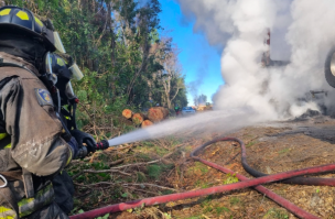 Región del Biobío: Reportan nuevo ataque incendiario contra dos viviendas, un galpón y un vehículo