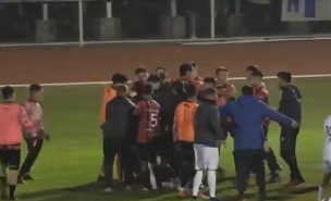No hay caso: graves enfrentamientos en duelo de la Tercera División de Chile