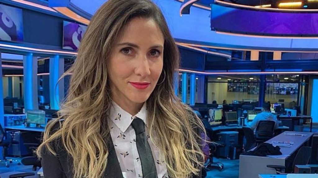 Así fue el último día de Claudia Salas en Mega tras firmar su finiquito: “Está dura la cosa”