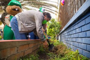 Ministro Esteban Valenzuela encabeza puesta en marcha del programa de arborización para la provincia de Iquique