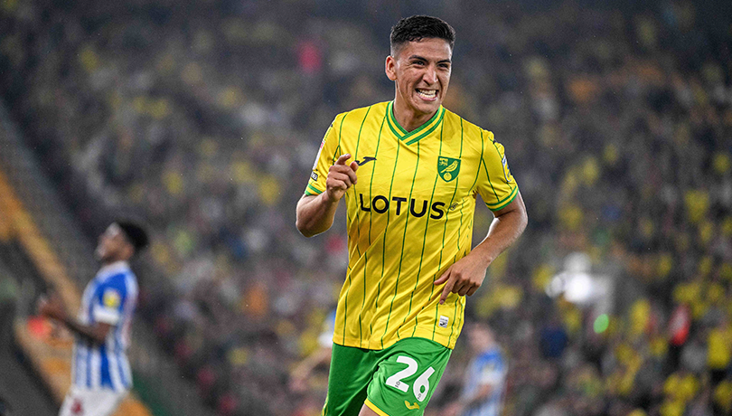 Marcelino Núñez fue titular en el primer triunfo del Norwich en la Championship