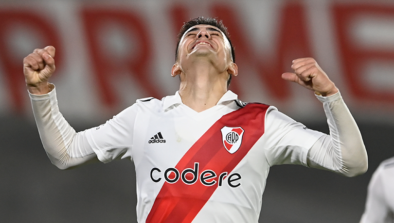 Pablo Solari dedica a su abuela sus primeros goles en River Plate: “Está peleando por su vida”