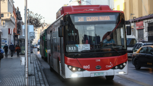 Diputado Melo pide al gobierno dar gratuidad en el transporte público para el Plebiscito de Salida