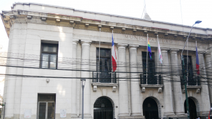 Contraloría ordenó instruir un sumario en la Municipalidad de Valparaíso por 2.321 cajas de alimento que no entregaron