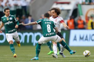 Vidal juega solo unos minutos en empate del Flamengo ante Palmeiras